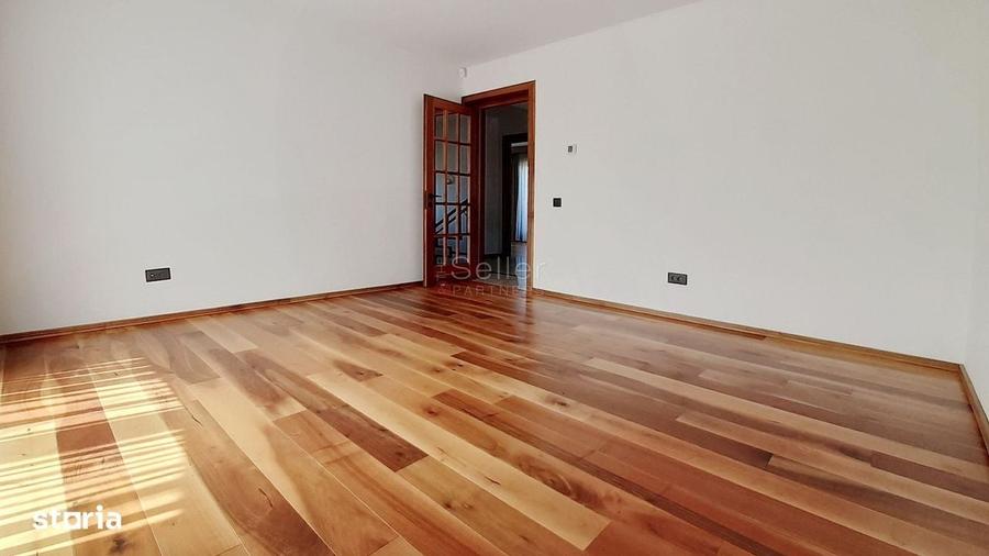 Casă cu 4 camere în Sânpetru