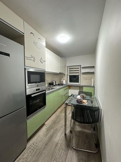 Apartament cu 2 camere decomandat în Aviației