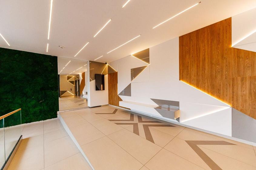 Apartament cu 2 camere decomandat în Take Ionescu