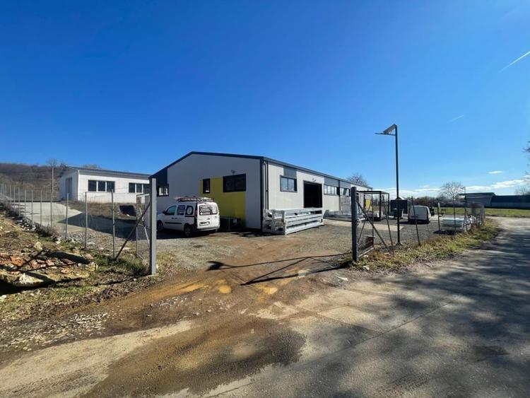 Spațiu comercial, de 982 mp, în Tăuții-Măgherăuș