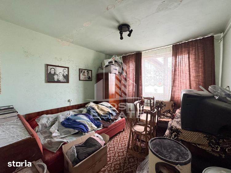 Apartament cu 2 camere semidecomandat în Central
