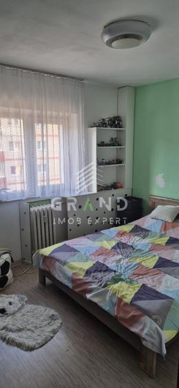 Apartament cu 3 camere decomandat, mobilat în Grigorescu