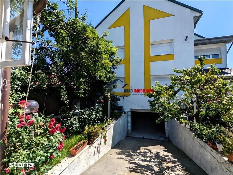 Casă cu 6 camere cu Teren 5000 Mp în Cândești