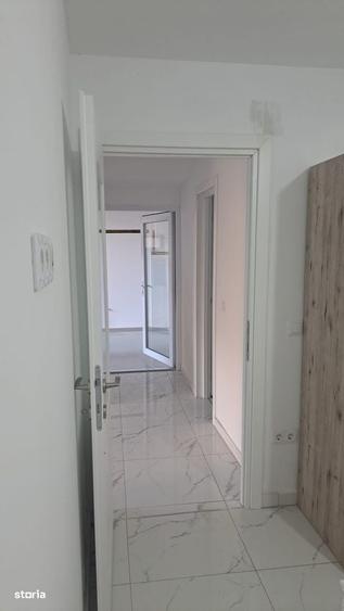 Apartament cu 3 camere în Central — fotografia 1