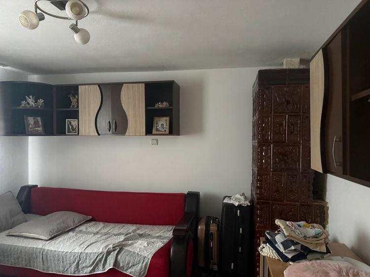 Casă cu 2 camere în Central