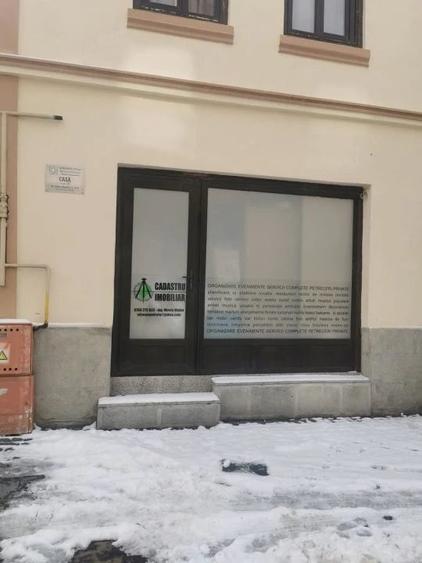 Spațiu comercial, de 25 mp, în Ultracentral