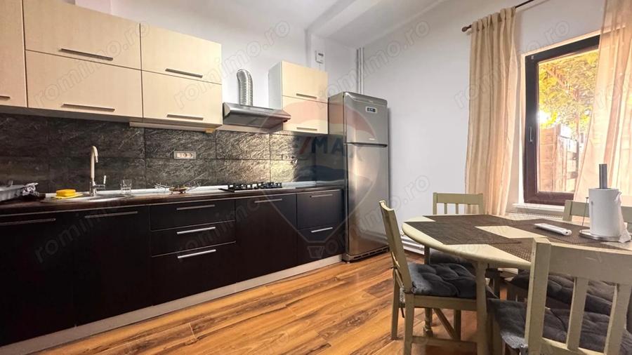 Casă cu 3 camere cu Teren 100 Mp în Far