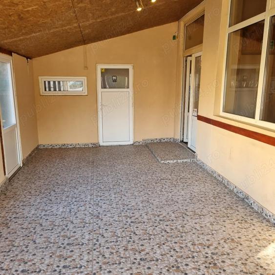 Spațiu comercial, de 200 mp, în Hitiaș