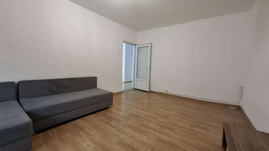 Apartament cu 2 camere în Km 5