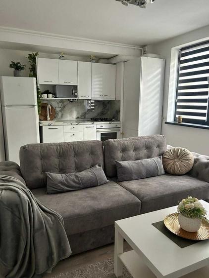 Apartament premium cu 3 camere, situat în zona Titan - 1