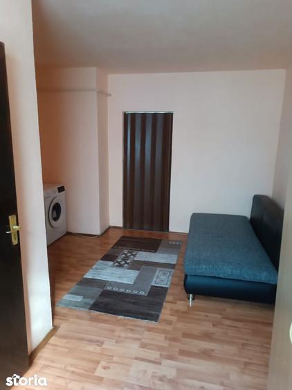 Garsoniera de vanzare Targu Jiu Etaj 1 Zona CAM - 11