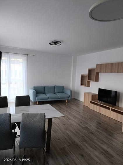 Apartament cu 2 camere decomandat în Florești