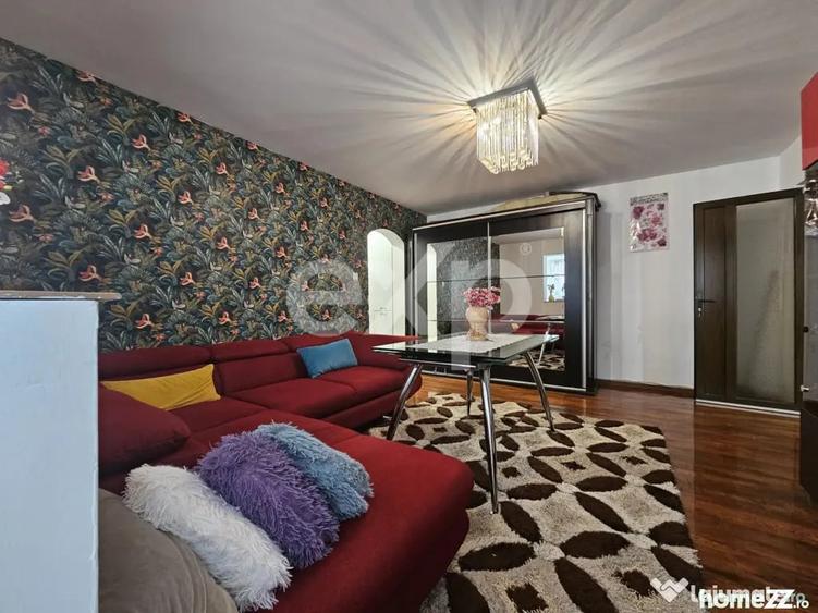 Apartament cu 2 camere semidecomandat în Micro 11