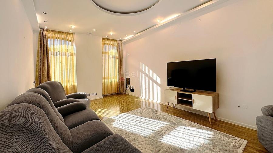 Apartament cu 2 camere semidecomandat, mobilat în Ultracentral
