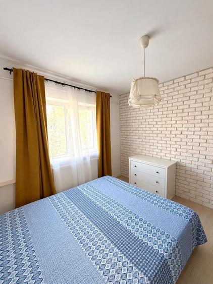 Apartament cu 2 camere decomandat în Nicolina