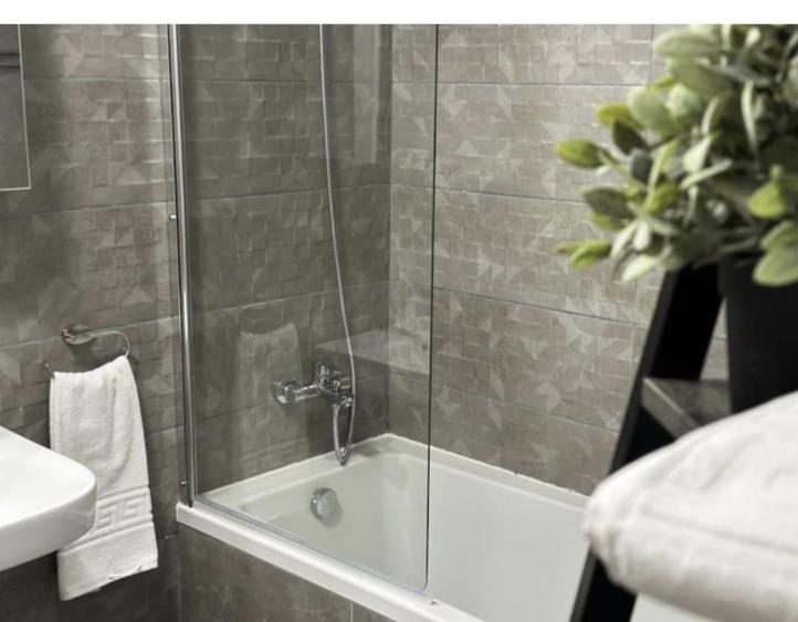Apartament cu 2 camere decomandat în Bartolomeu