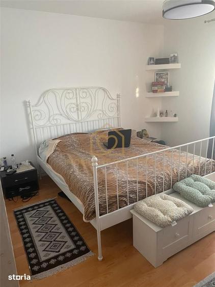 Apartament cu 3 camere decomandat în Recea