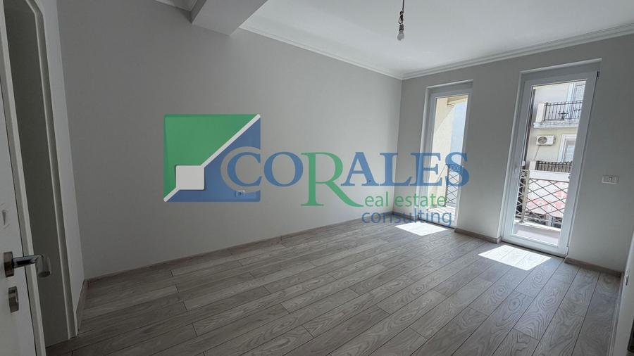 Apartament cu 2 camere decomandat în Giroc