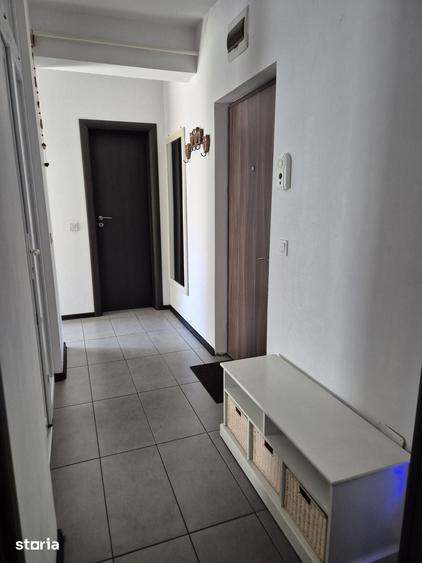Apartament cu 2 camere decomandat în Sud — fotografia 3