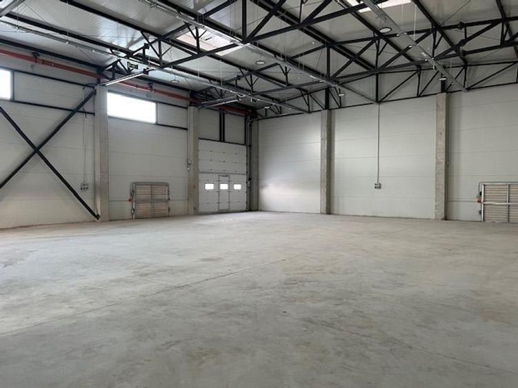 Spațiu industrial, de 412 mp, în Exterior Nord