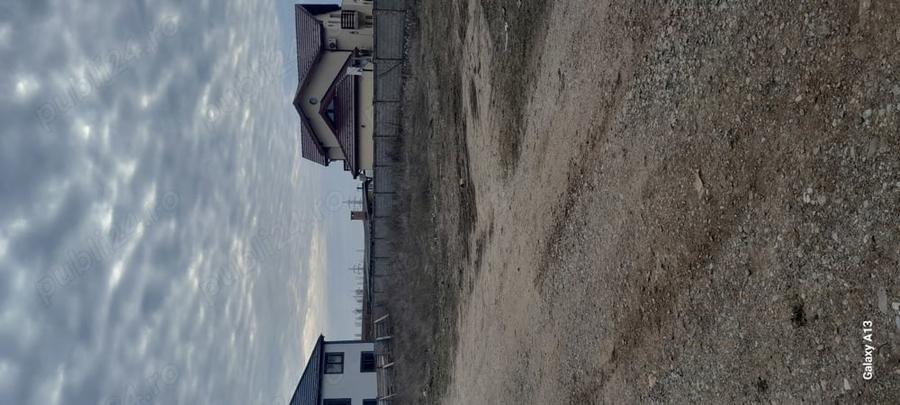 Teren de 1000 mp, în Central
