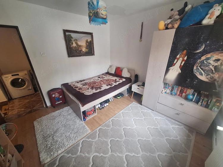 Apartament cu 3 camere decomandat în Fabric