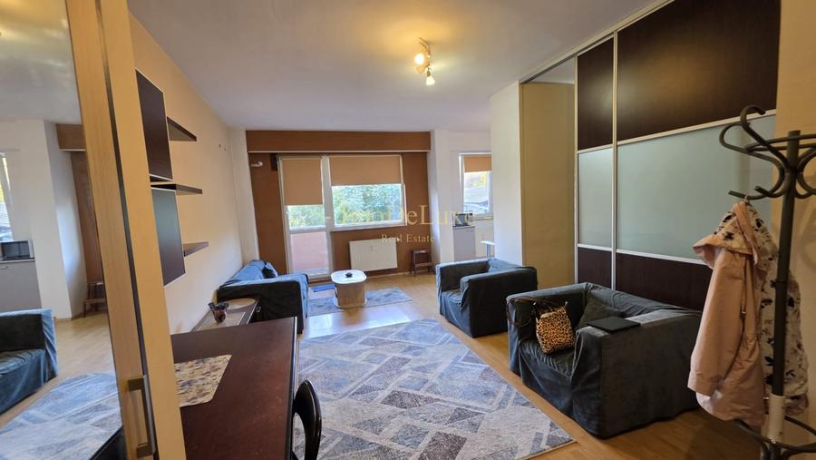 Apartament cu 2 camere semidecomandat, mobilat în Mărăști