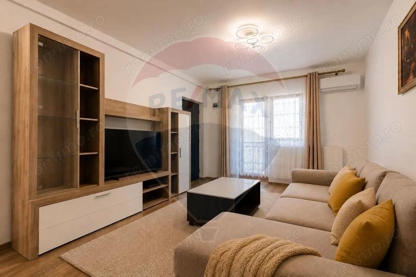Apartament cu 3 camere decomandat în Lunca Cetățuii