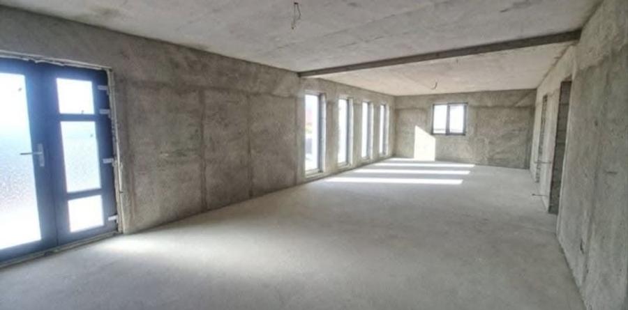 Casă cu 3 camere cu Teren 1620 Mp în Zigoneni