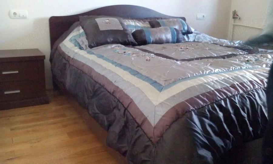 Apartament cu 3 camere decomandat în Nufărul