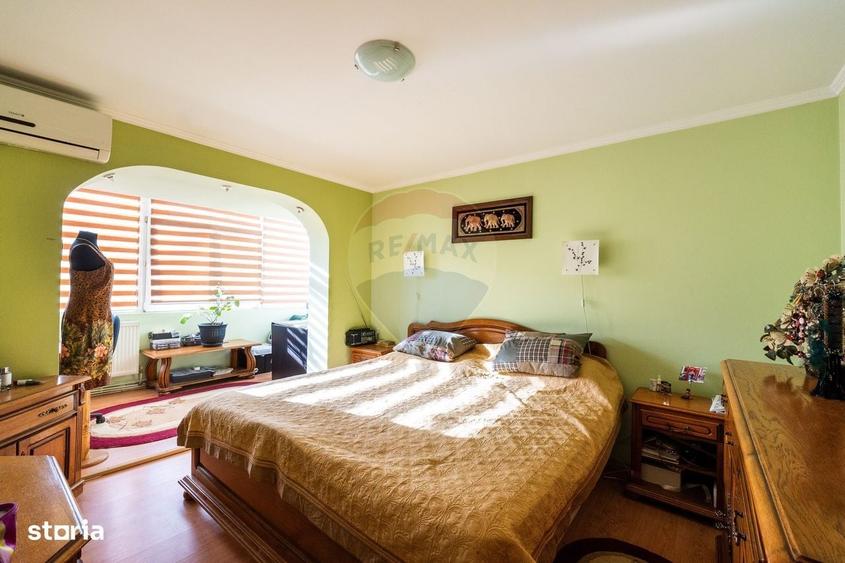 Apartament cu 3 camere în Valea Muscelului