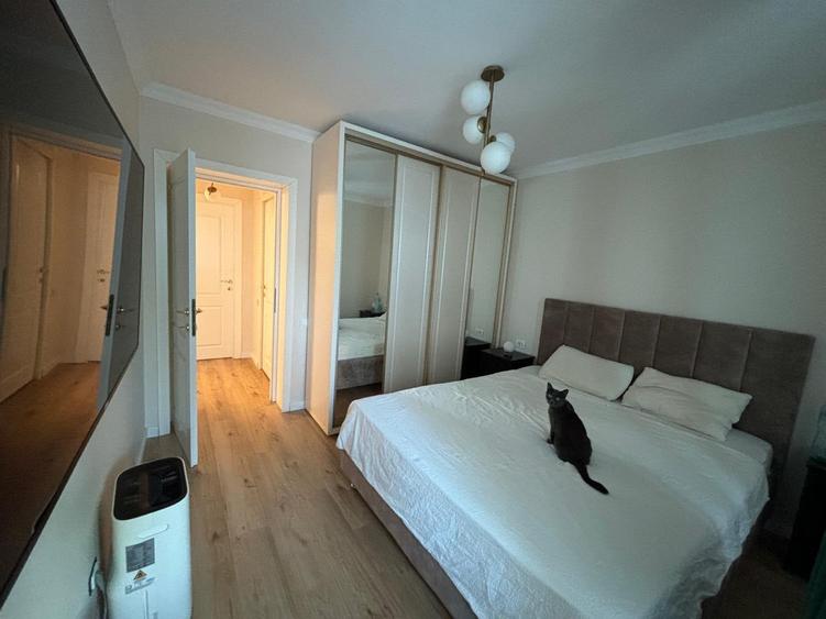 Apartament cu 3 camere în P-ța Muncii