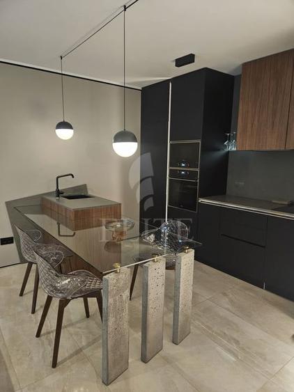 Apartament cu 2 camere semidecomandat în Mărăști