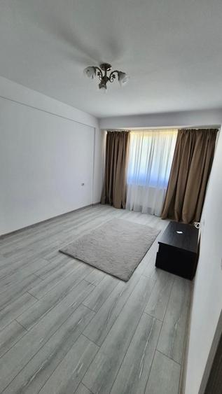 Apartament cu 2 camere decomandat, mobilat în Bucium
