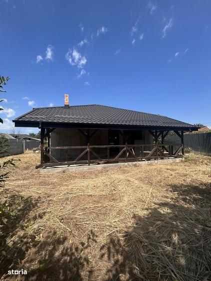 Casă cu 3 camere cu Teren 509 Mp în Brănești