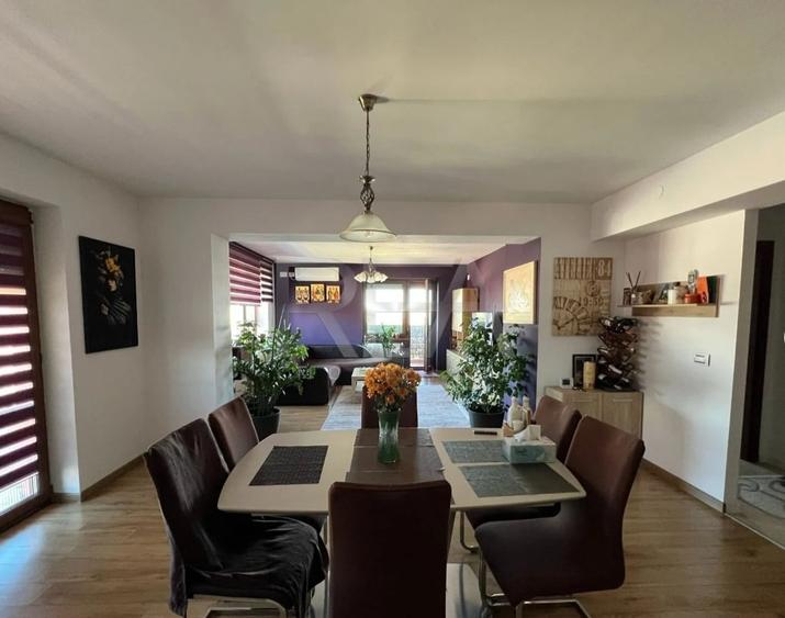 Apartament cu 3 camere decomandat, mobilat în Pantelimon