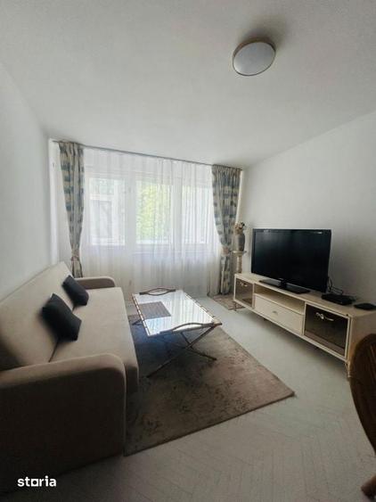 Apartament 3 camere de inchiriat Zona Spital Termen lung - 2