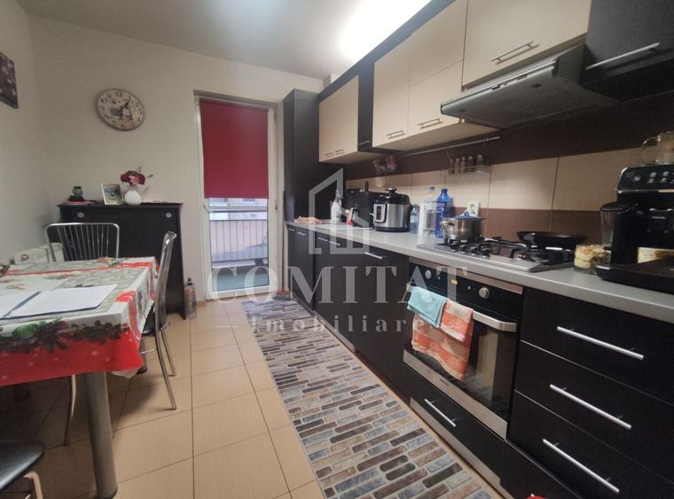 Apartament cu 2 camere decomandat, mobilat în Florești