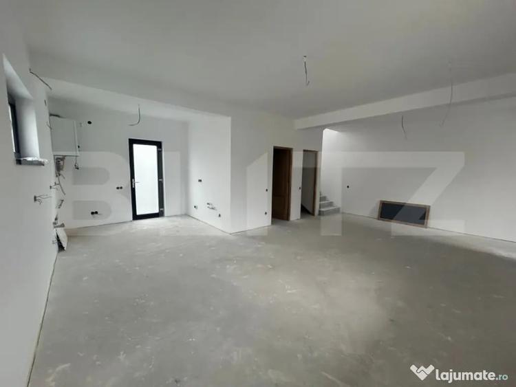 Casă cu 4 camere cu Teren 250 Mp în Unirii