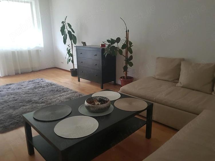 Apartament cu 2 camere decomandat în Moroieni