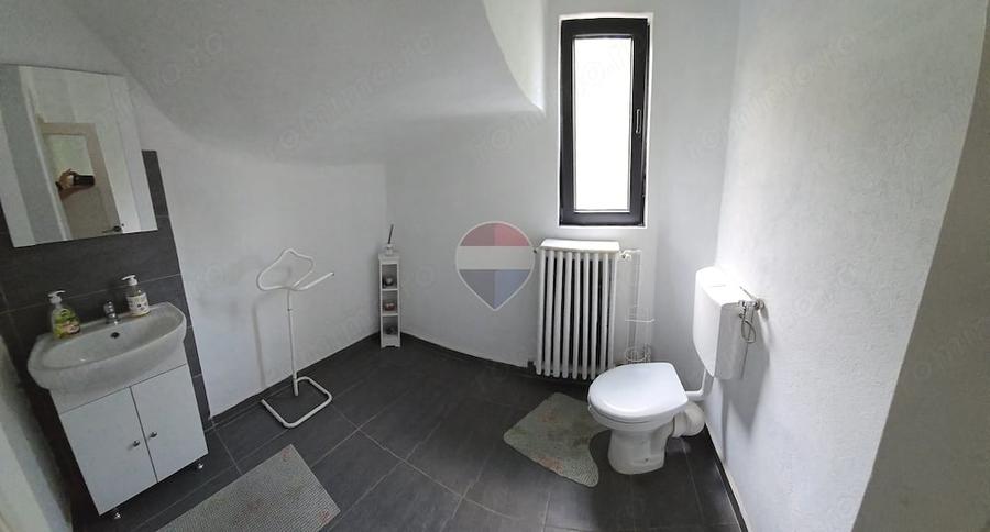 Vila de inchiriat | Dacia Str. Toamnei | 185 mp, curte - 4