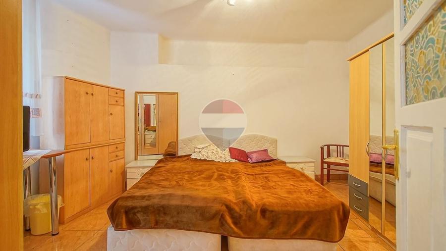 Casă cu 3 camere cu Teren 104 Mp în Schei