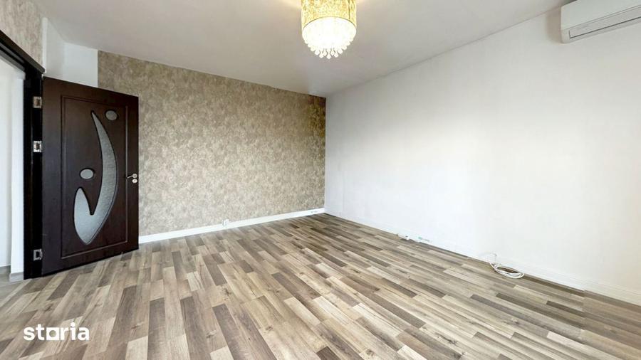 Apartament cu 3 camere decomandat, mobilat în Vitan