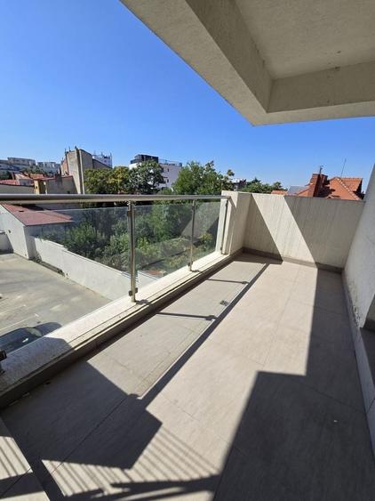 Apartament cu 2 camere în Calea Călărașilor