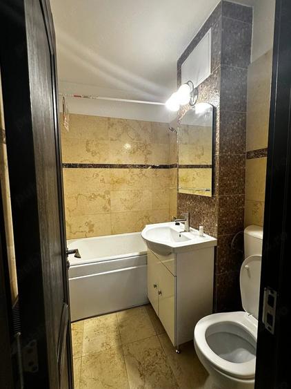 Apartament cu 2 camere decomandat în Centru Civic