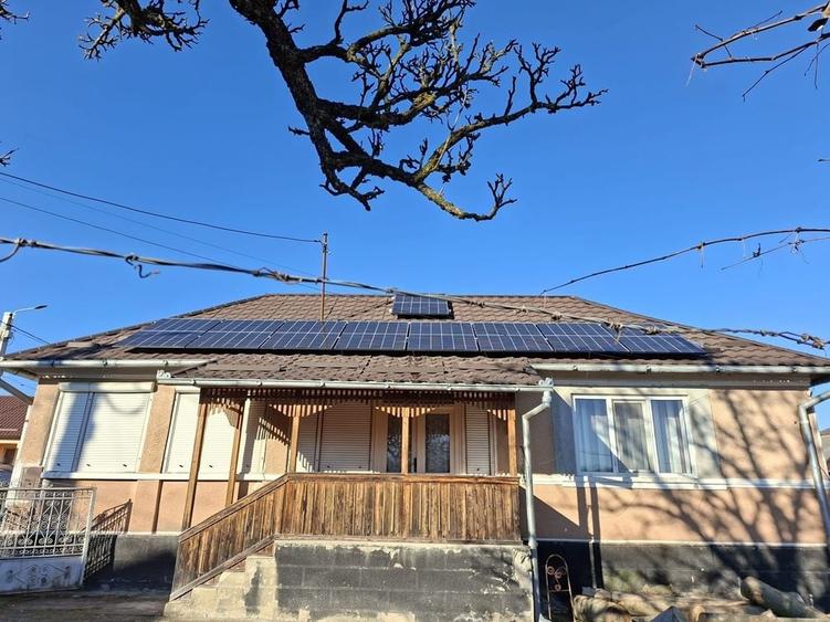 Casă cu 3 camere în Dumbrăveni