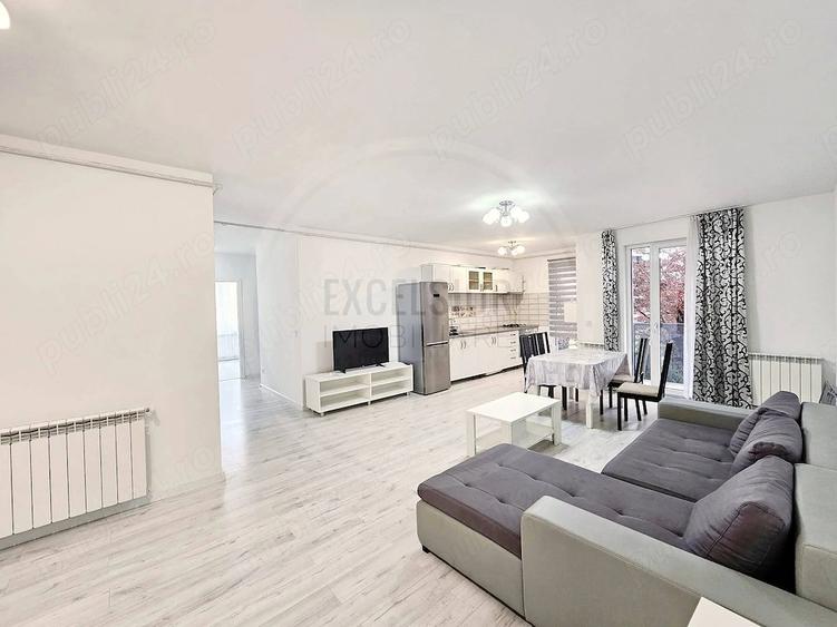 Apartament cu 3 camere semidecomandat în Andrei Mureșanu