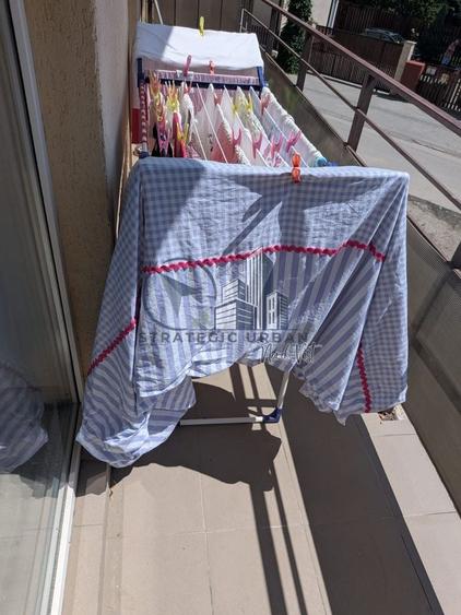 Apartament cu 2 camere semidecomandat, mobilat în Florești