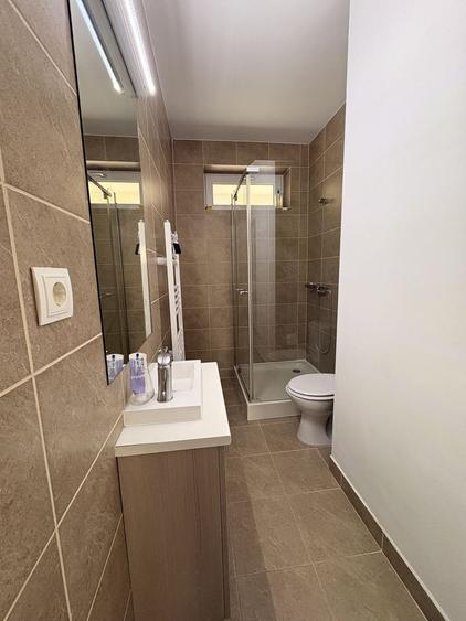 Duplex cu 4 camere cu Canalizare în Europa