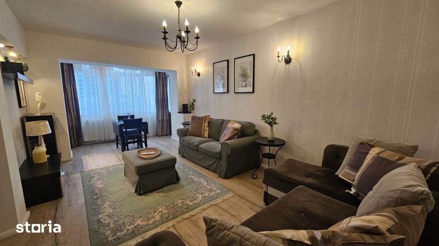 Apartament cu 3 camere în Aviatorilor